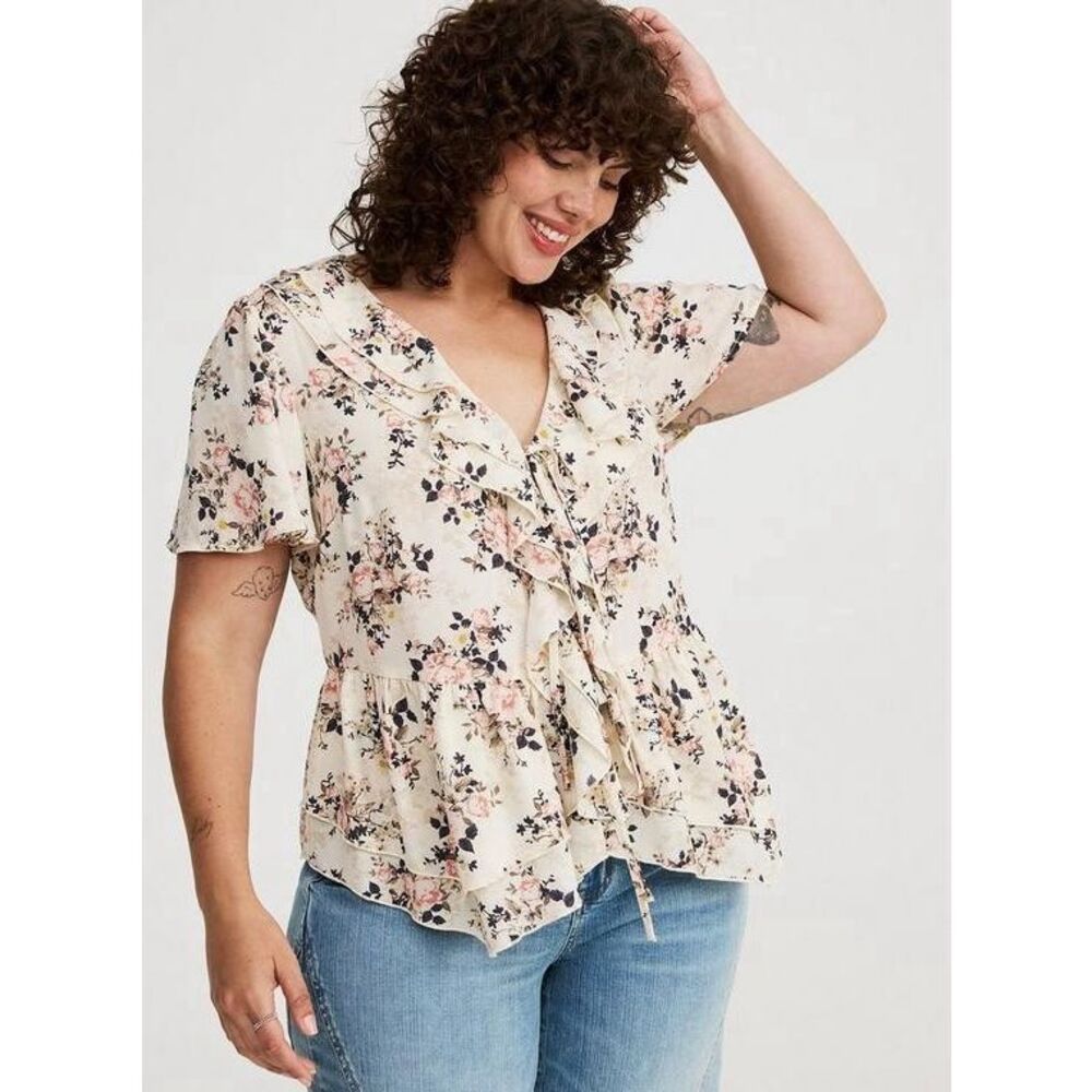 torrid Cream Floral Ruffle Tie-Front Blouse